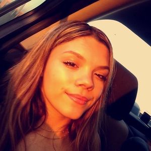 Meet your Posher, Haley